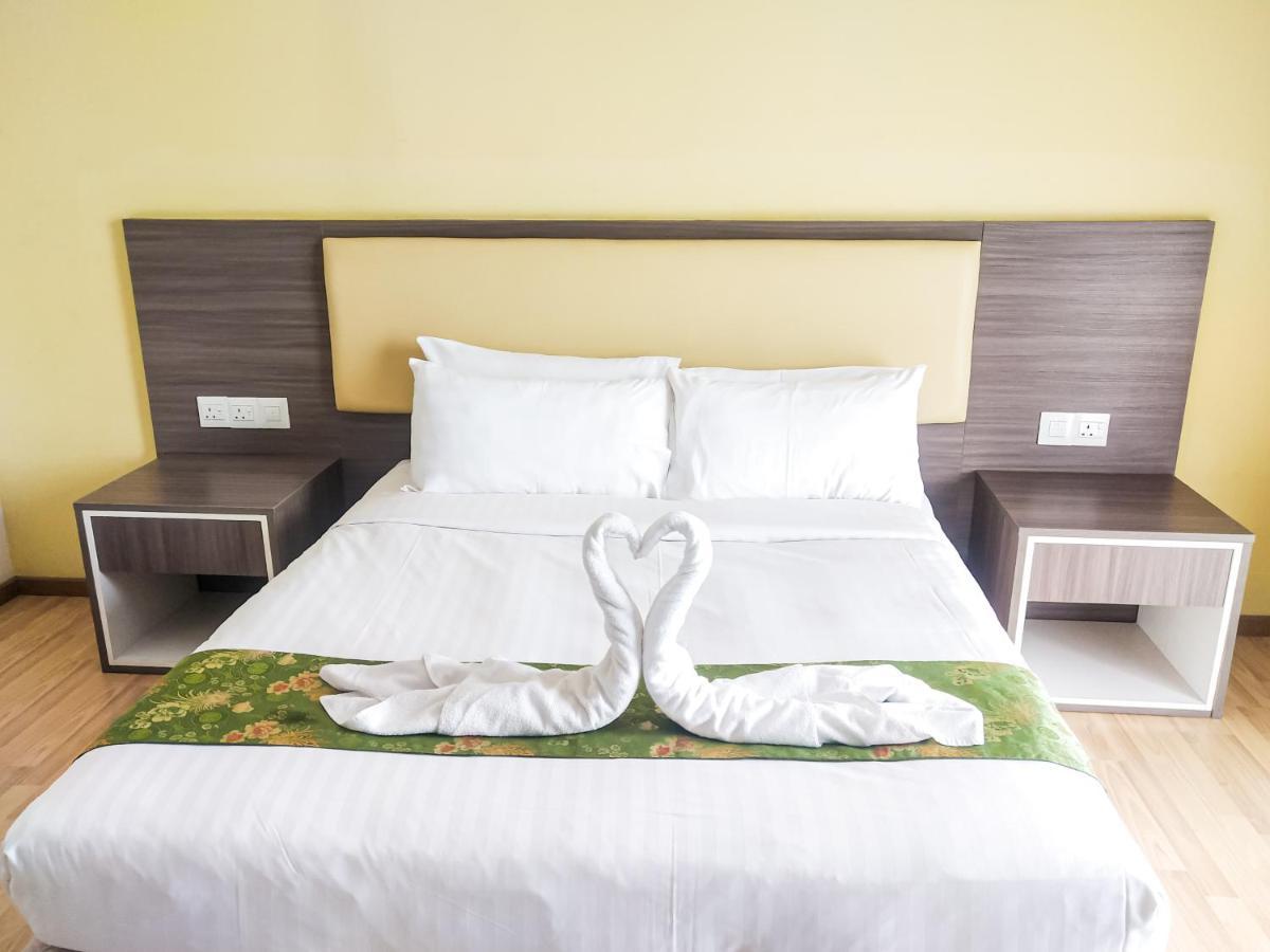 Gloria Swiss Apartment Melaka Ayer Keroh Rum bild